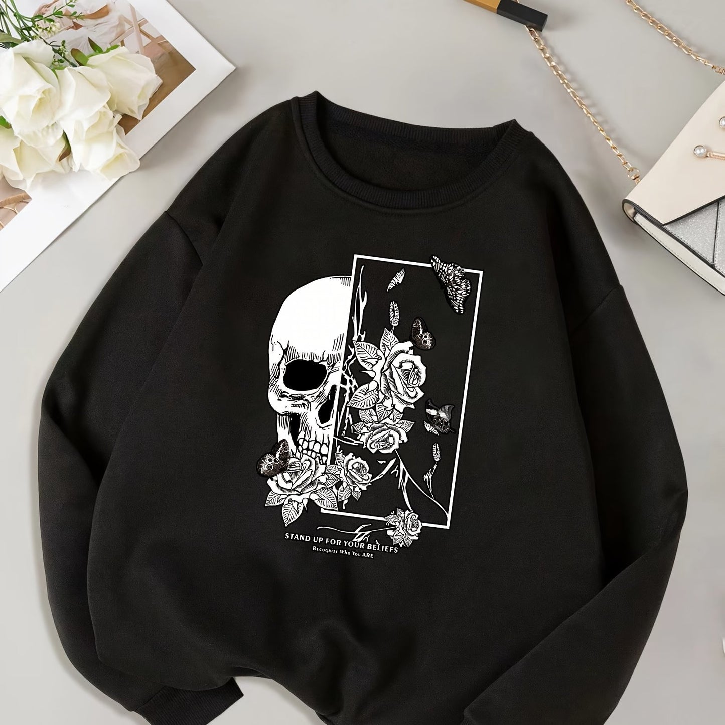 Skull & White Rose Print Casual Loose Long-Sleeved Sweatshirt, Pullover Crew Neck Sweatshirt, Women's Sweatshirts