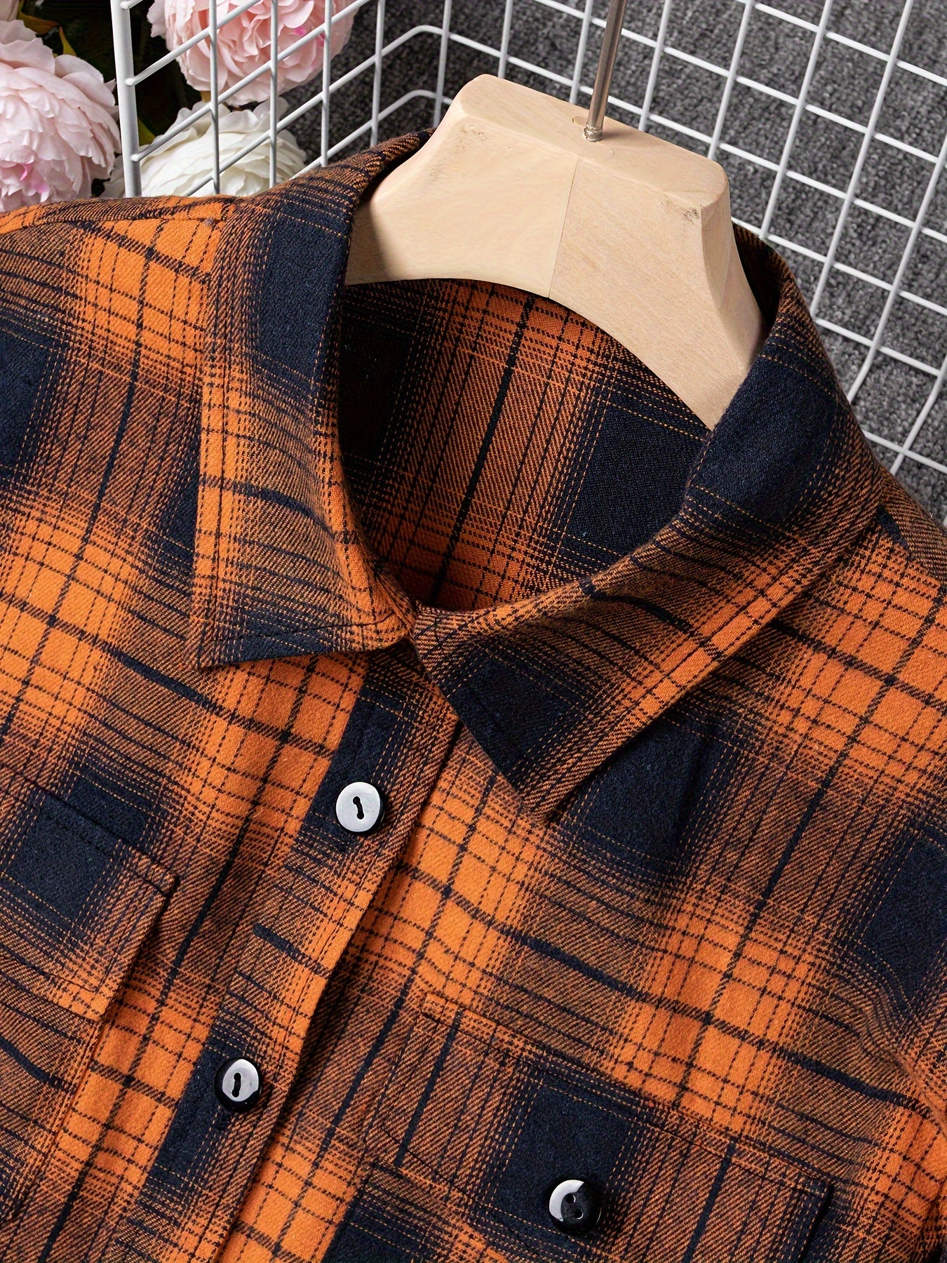 Plus Size Women's Colorblock Plaid Long Sleeve Shirt - Casual Button Front, Relaxed Fit, Soft Fabric, Easy Care - Perfect for Daily Wear, Office, or Outdoor Activities