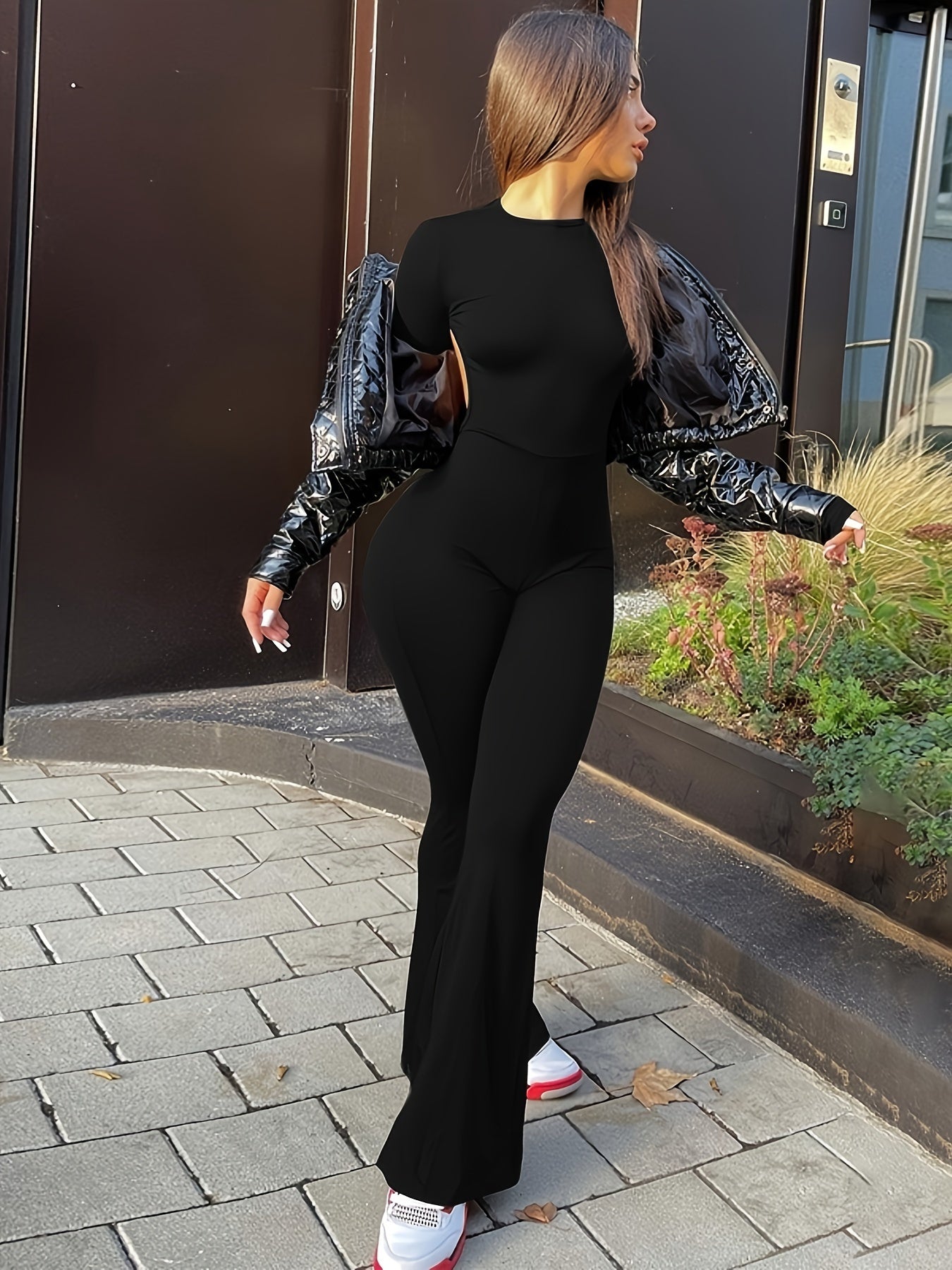 Stylish Slim-Fit Backless Crew Neck Long Sleeve Jumpsuit - Solid Color, Comfortable, Figure-Hugging, Women's Clothing for Everyday Wear - Perfect for Work, Date Night, or Casual Occasions