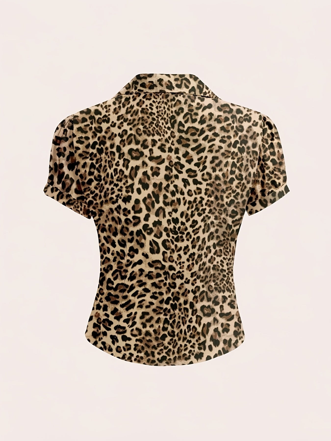Blusa elegante con escote en V y detalle de botones y estampado de leopardo - Manga corta