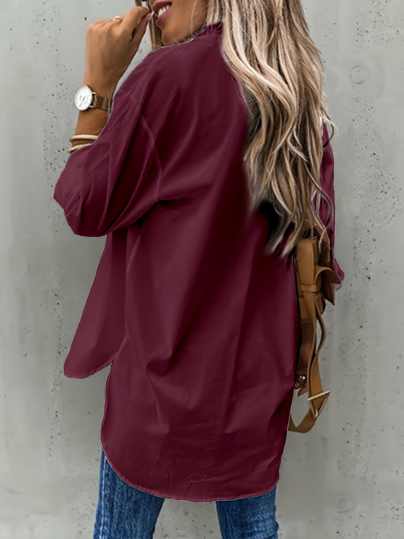 Camisa de mujer con cuello de solapa y manga larga, tejido de poliéster microelástico suave, semitransparente, detalle de bolsillo, ropa informal para todas las estaciones para la oficina y la vida diaria