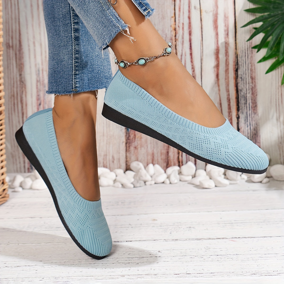 Comfortable Women's Round Toe Knit Ballet Flats - Lightweight, Breathable, and Soft Fabric Upper - Perfect for Daily Wear and Casual Occasions