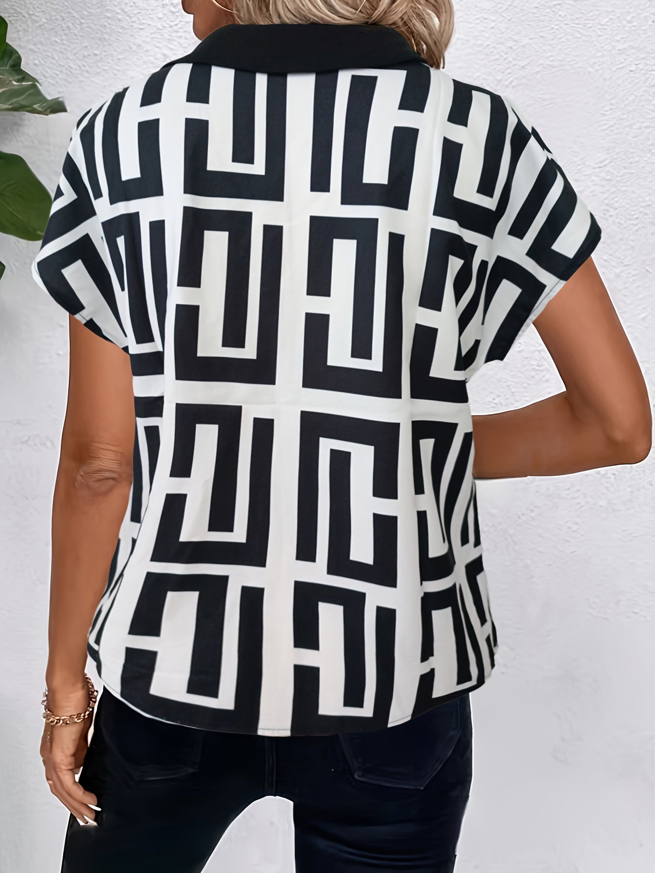Blusa con mangas murciélago y estampado geométrico, elegante top con cuello en V para primavera y verano, ropa de mujer