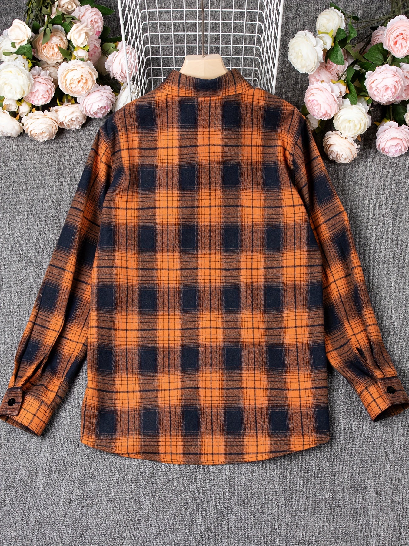 Plus Size Women's Colorblock Plaid Long Sleeve Shirt - Casual Button Front, Relaxed Fit, Soft Fabric, Easy Care - Perfect for Daily Wear, Office, or Outdoor Activities