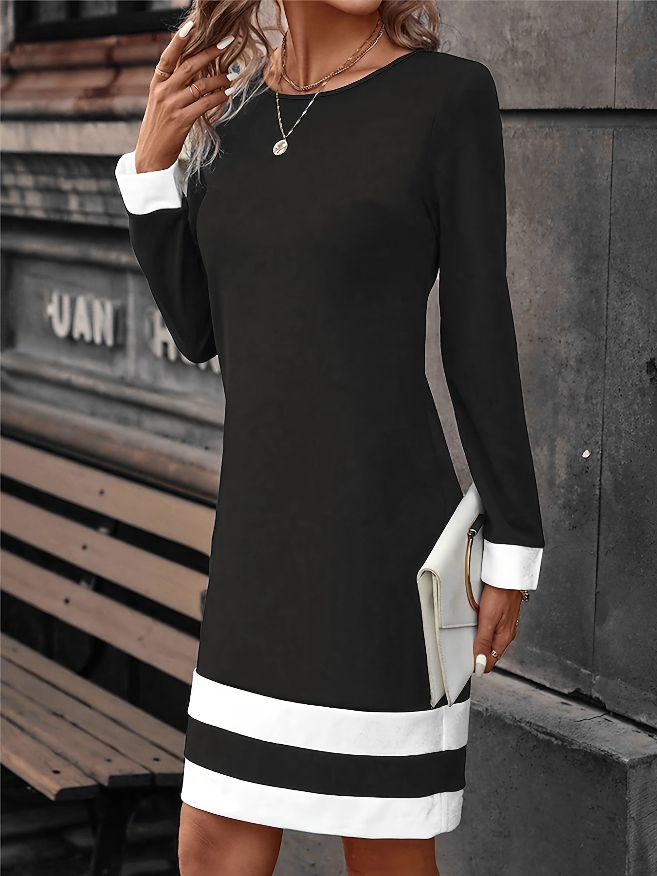 Vestido ajustado de cuello redondo y manga larga a rayas: corte elegante y ajustado, tejido de poliéster microelástico, lavable a máquina, patrón de patchwork, estilo personalizado para mujer, perfecto para las estaciones de primavera y otoño