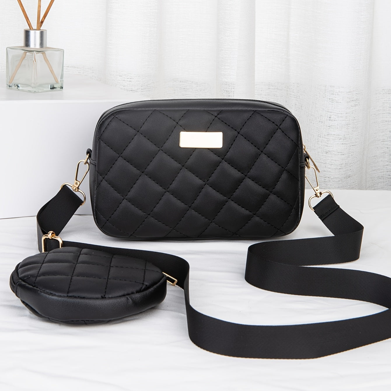 Elegante conjunto de 2 piezas: elegante bolso bandolera acolchado con monedero a juego, correa ajustable, cierre de cremallera, piel sintética ligera