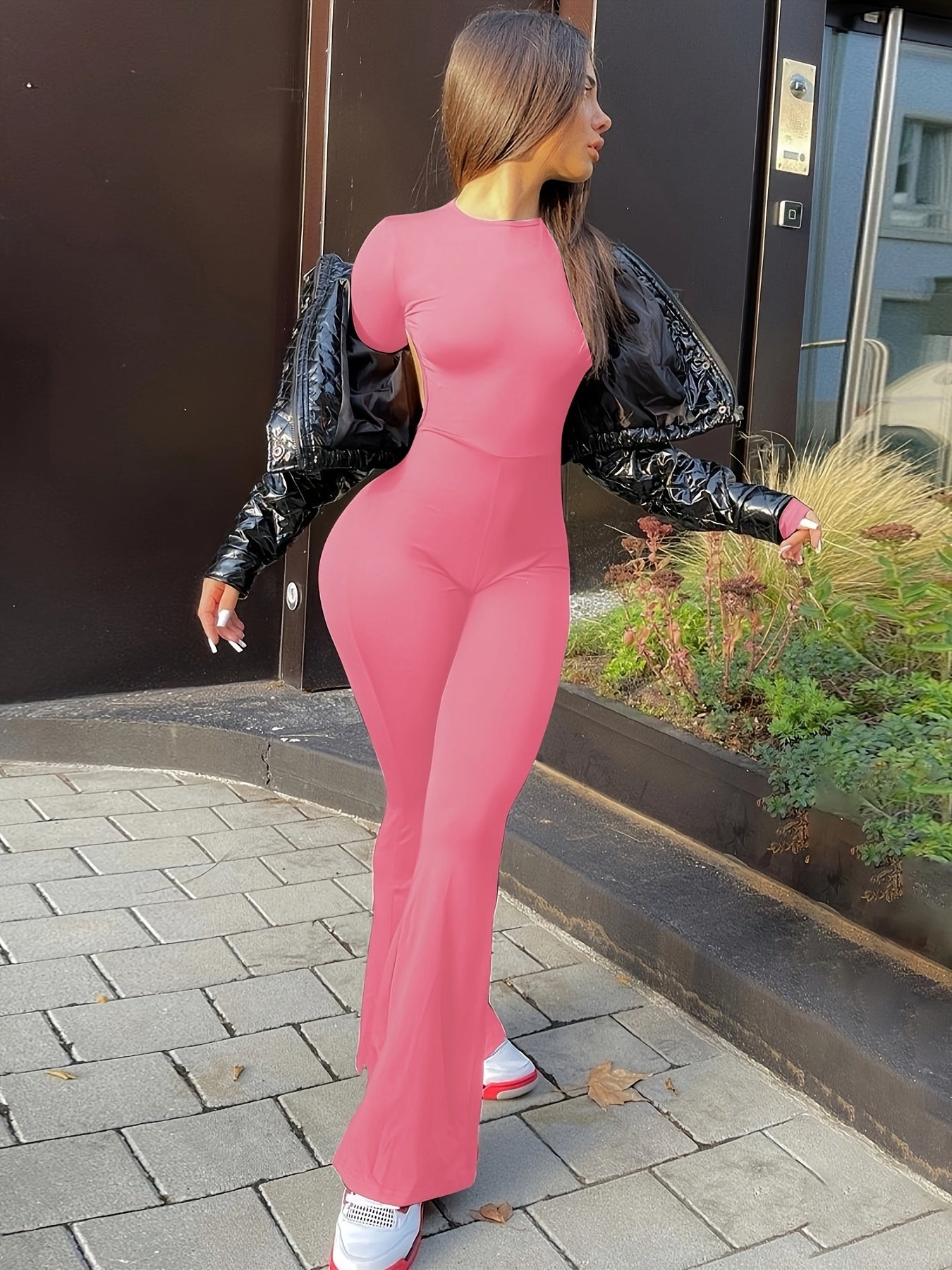 Stylish Slim-Fit Backless Crew Neck Long Sleeve Jumpsuit - Solid Color, Comfortable, Figure-Hugging, Women's Clothing for Everyday Wear - Perfect for Work, Date Night, or Casual Occasions