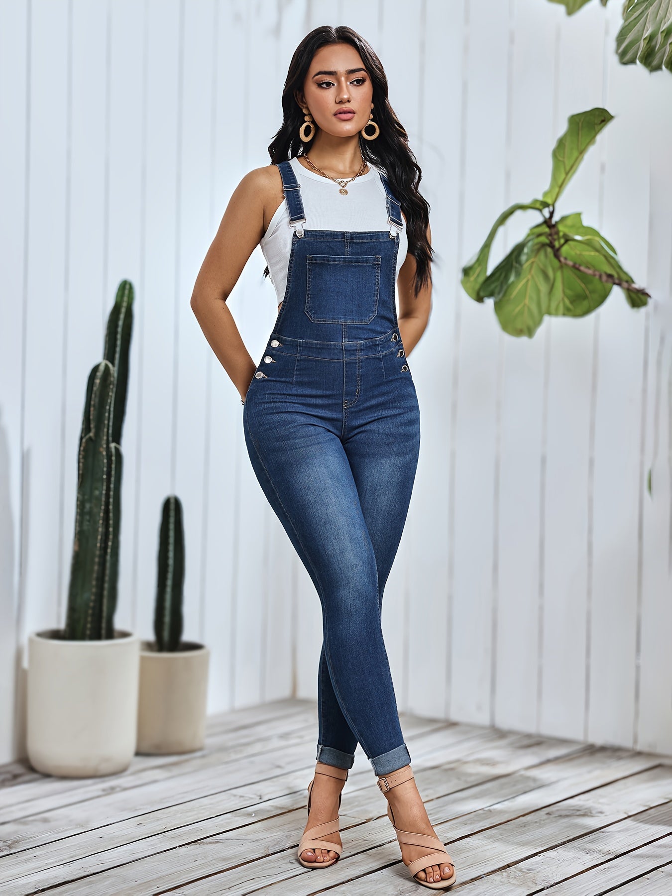 Mono de mezclilla lavado azul medio versátil para mujer: tejido suave, cómodo y de alta elasticidad, diseño con dobladillo, largo largo, estilo informal preppy con ajuste ajustado, perfecto para uso diario