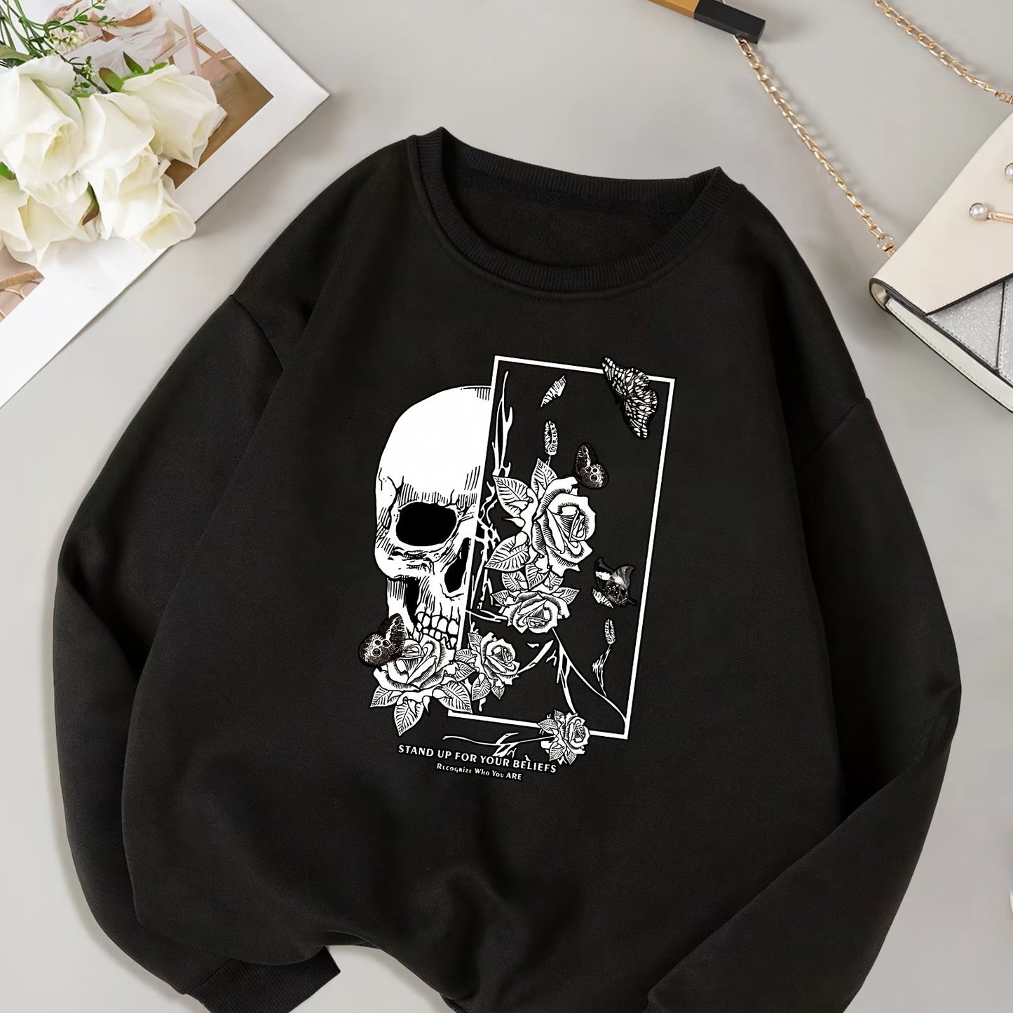 Sudadera informal holgada de manga larga con estampado de calavera y rosa blanca, sudadera con cuello redondo, sudaderas para mujer