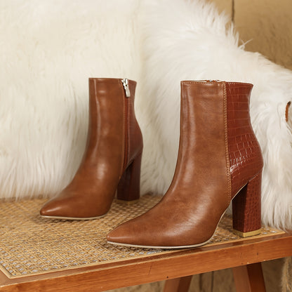 Botines elegantes con forro polar para mujer: punta puntiaguda, tacón cuadrado, diseño de bloques de colores en relieve en negro y marrón: versátiles para uso informal o para una cita nocturna