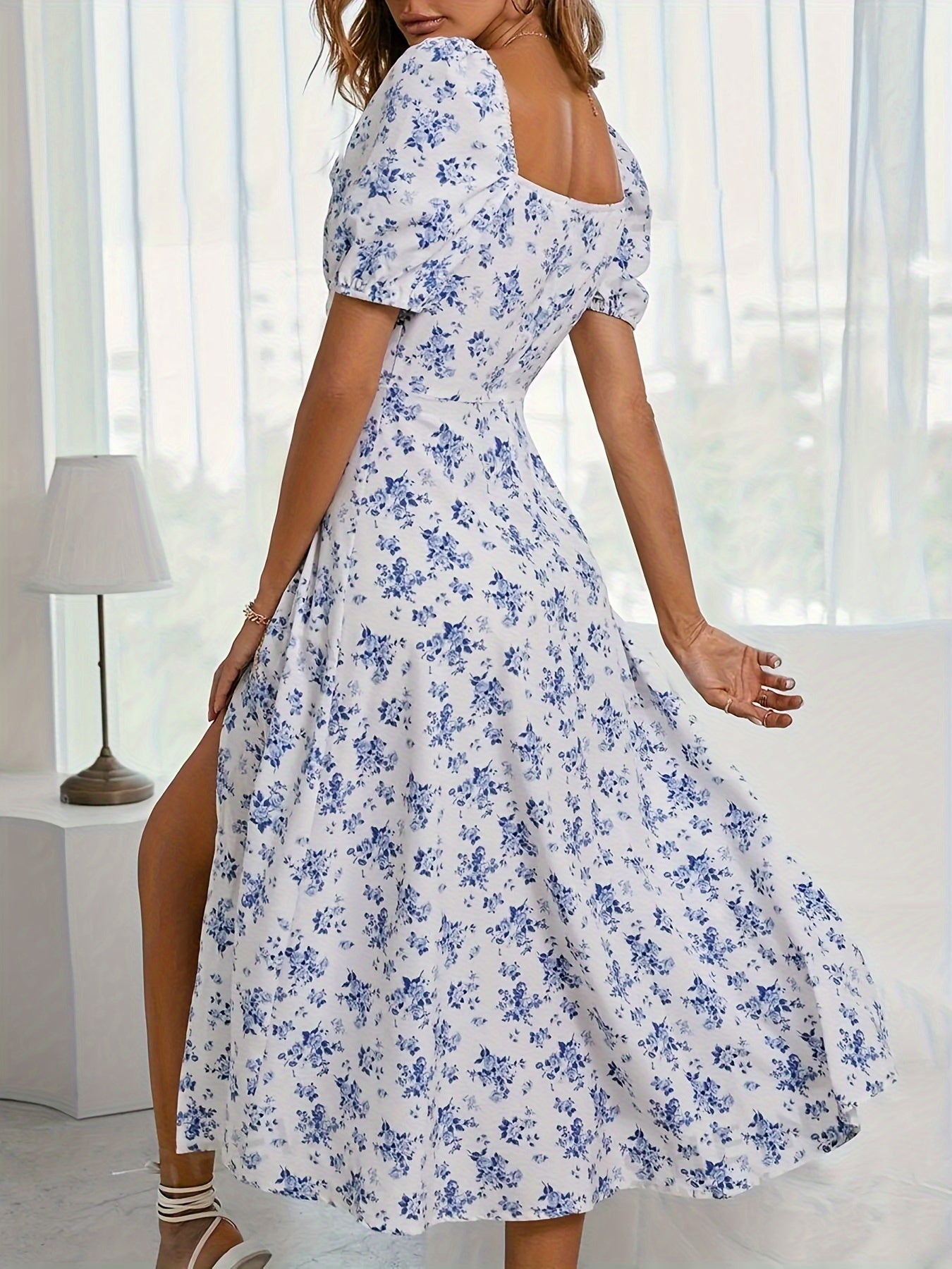 Vestido de vacaciones con estampado floral para mujer de talla grande: escote cuadrado, espalda descubierta, manga corta, cordón, abertura, ropa de primavera y verano para mujeres con curvas