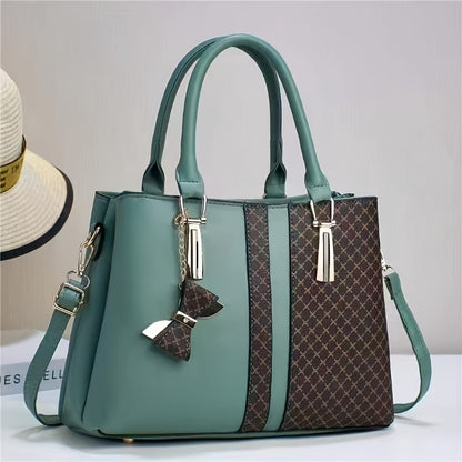 Chic Women's Tote Bag with Large Capacity - Fashionable Plaid Design