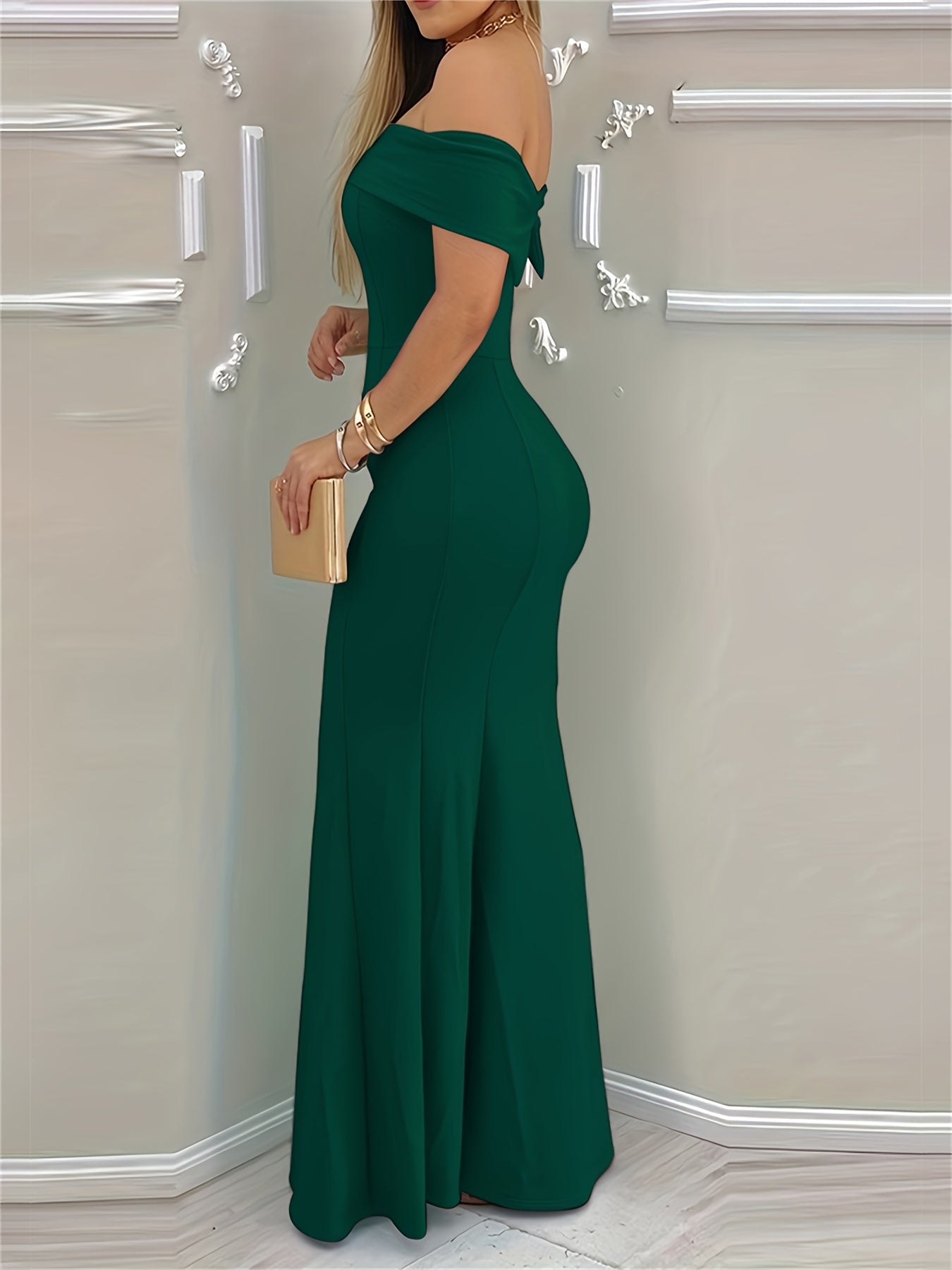 Elegante vestido largo liso con hombros descubiertos: vestidos de mujer para fiestas, banquetes, bodas, ocasiones especiales, compromisos, ceremonias y eventos nocturnos con un diseño elegante