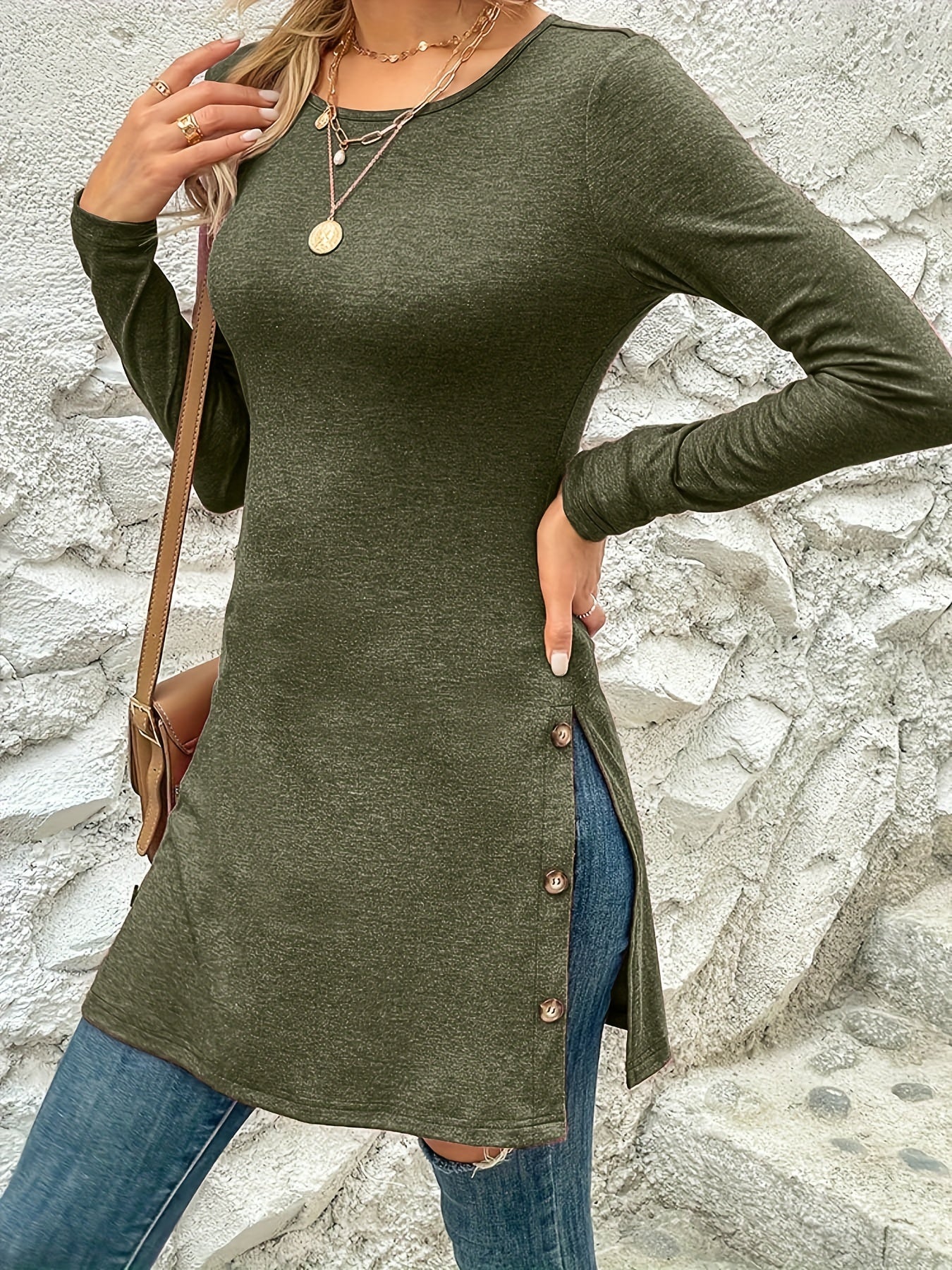 Camiseta elegante de manga larga con cuello redondo para mujer, abertura lateral, tela suave, top informal para otoño e invierno