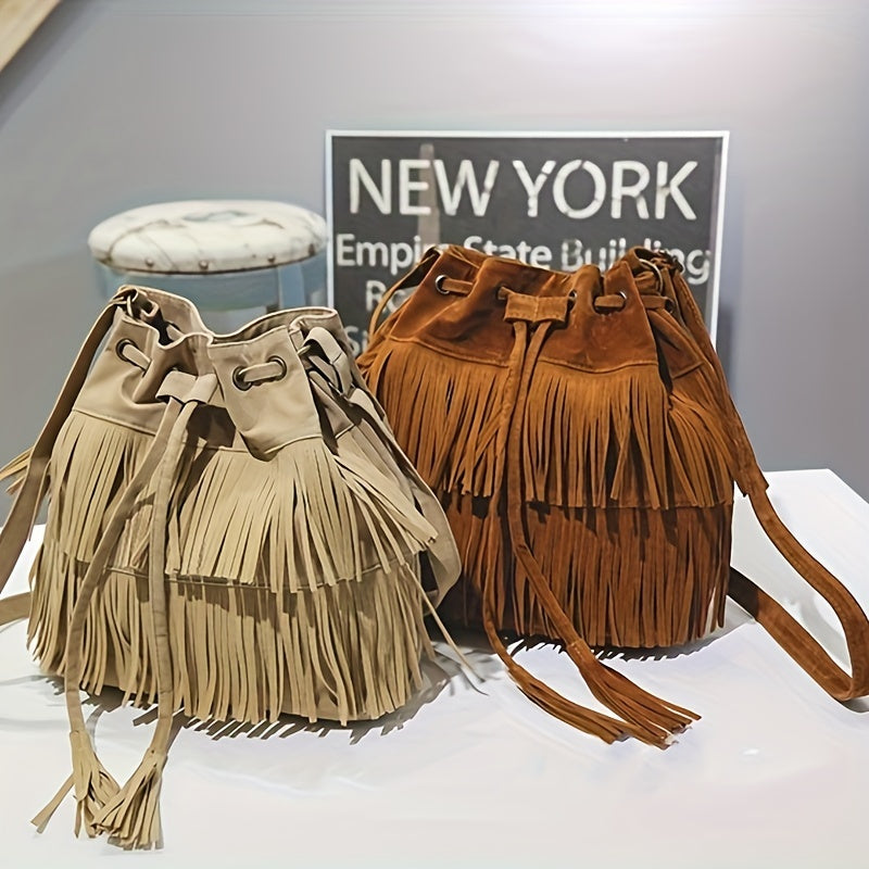 Vintage-Inspired Tassel Bucket Shoulder Bag