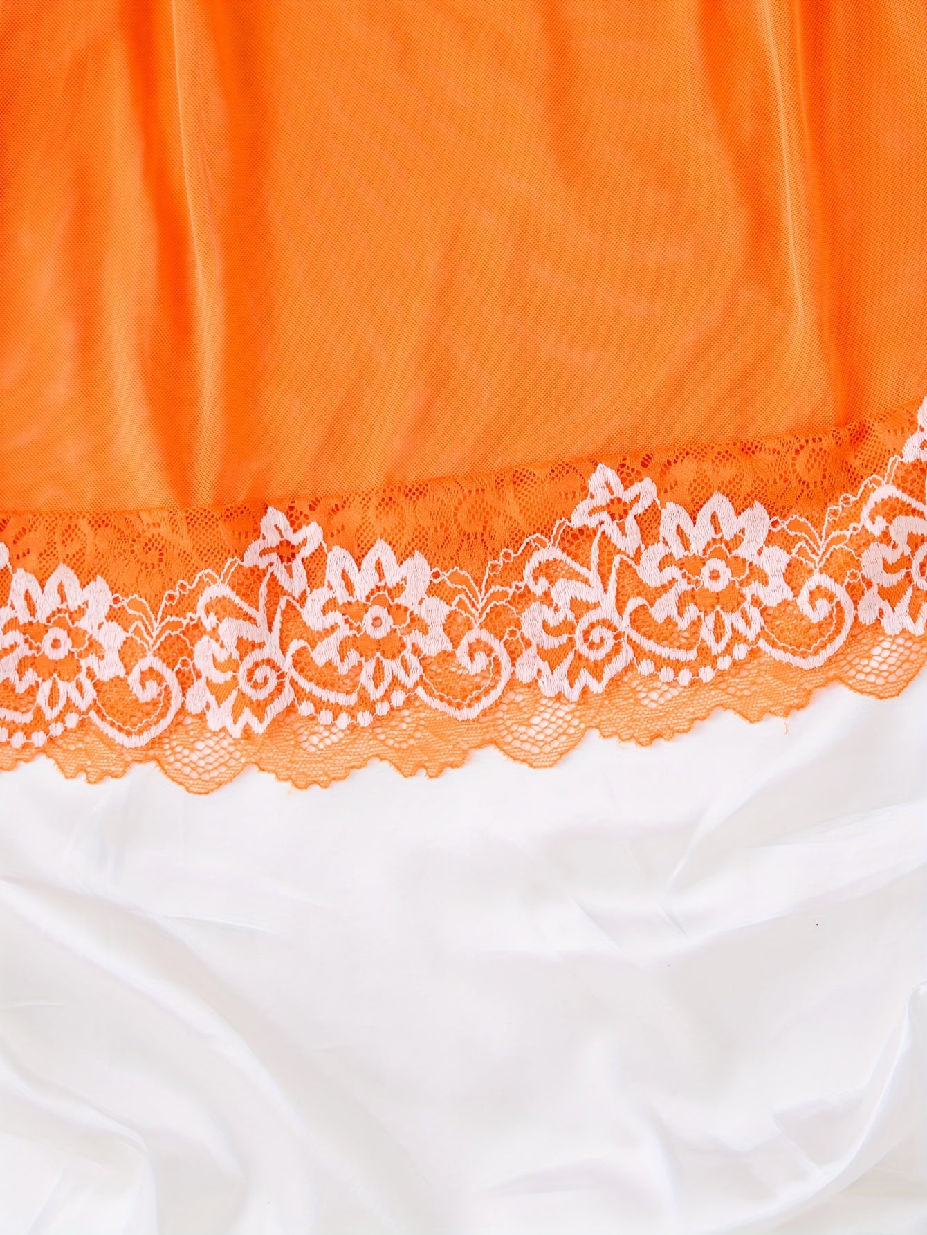 Vestido de dormir sexy de color naranja con encaje, sin espalda y tanga: conjunto de lencería transparente y cómodo para mujer