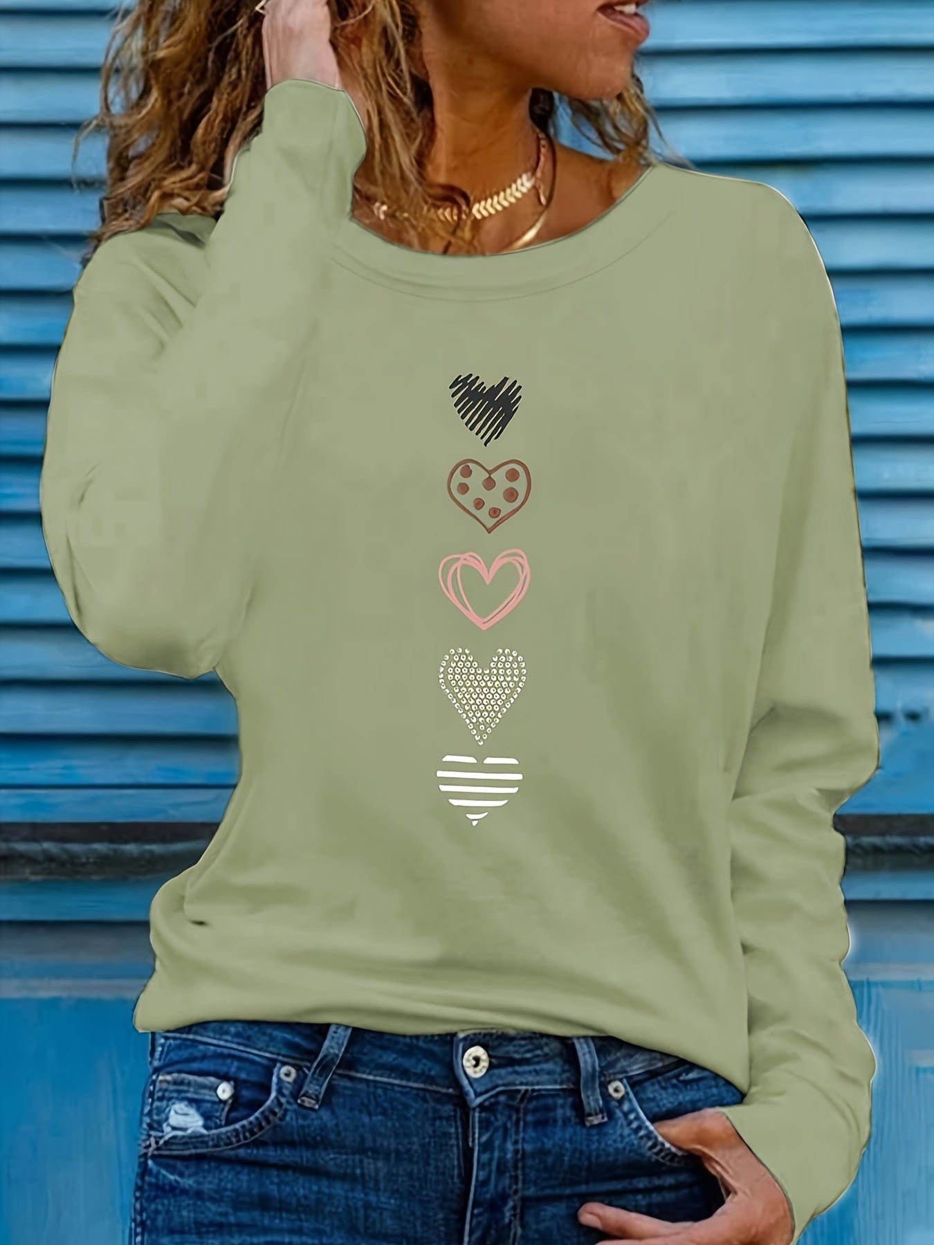 Camiseta informal de talla grande: adorable estampado de corazones, mangas largas cómodas, escote redondo clásico, elasticidad media para un ajuste favorecedor; diseñada específicamente para mujeres