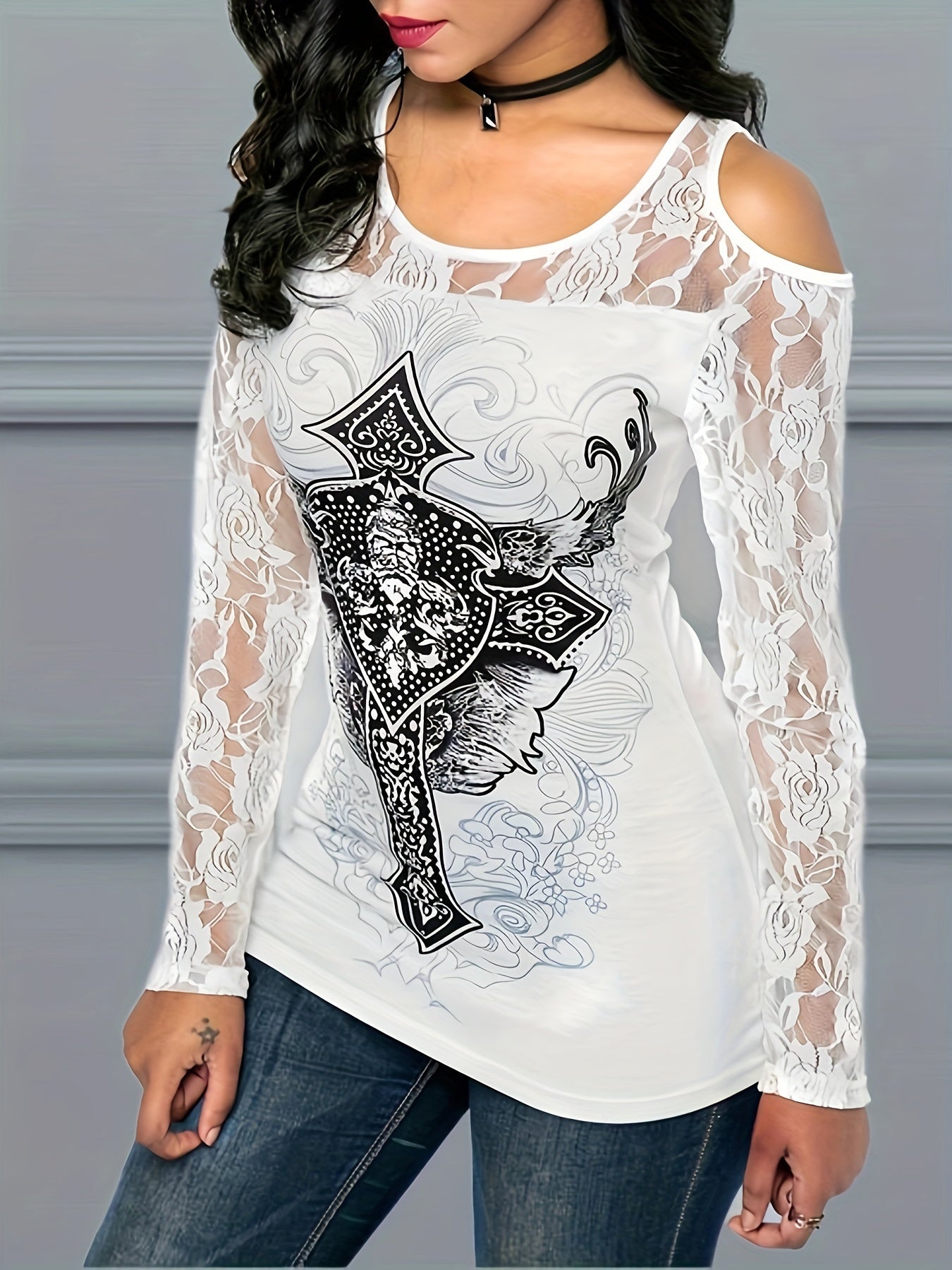 Plus Size Goth T-shirt, Women's Plus Graphic Print Contrast Lace Cut Out Long Sleeve Round Neck Top