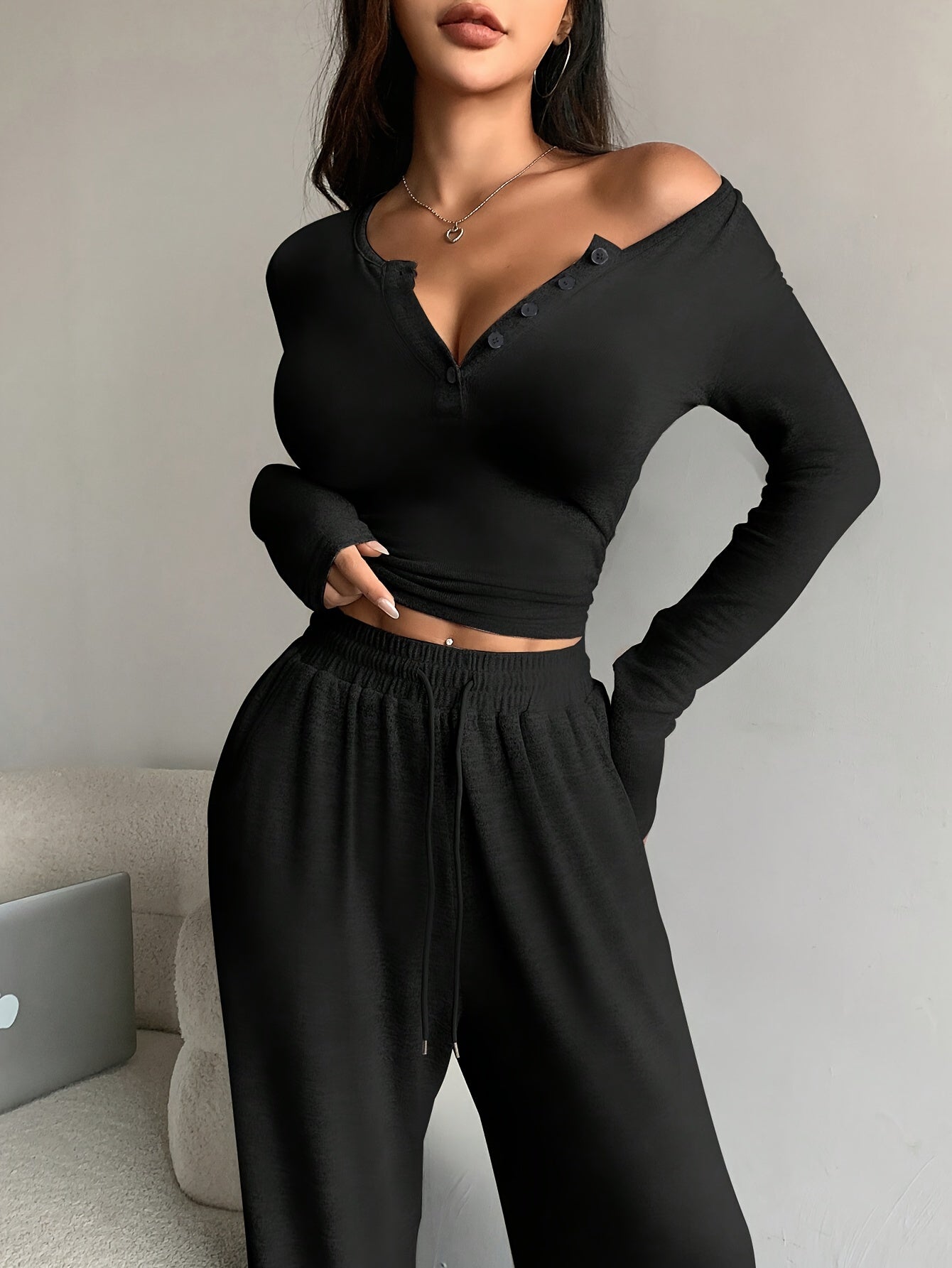 Women's Casual V-Neck Knit Pantsuit Set - Polyester Blend Long Sleeve Button-Top with Drawstring Pocket Pants, Solid Color Two-Piece Outfit for Fall/Winter