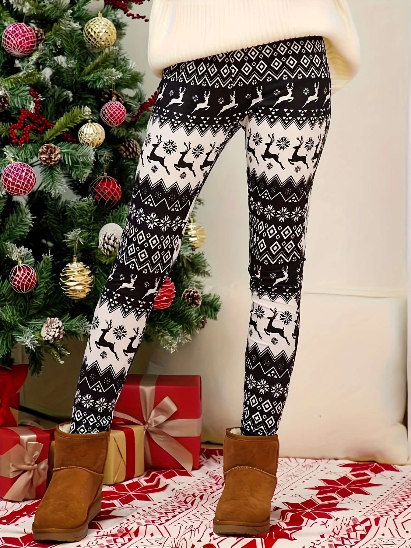 Leggings con estampado navideño estilo Y2K para mujer: tejido de punto de poliéster, pantalones cortos con cintura elástica y corte entallado en color zanahoria con elasticidad media, pantalones ajustados para todas las estaciones