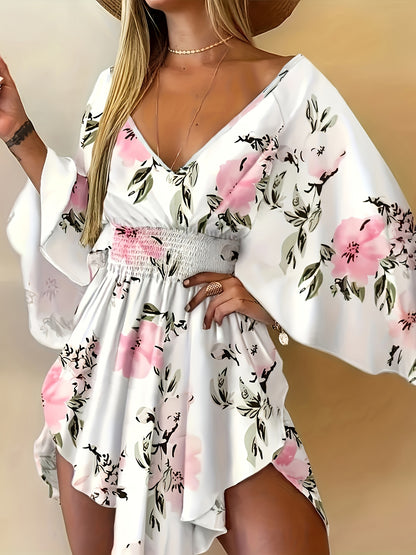 Vestido elegante de talla grande con escote en V y cintura fruncida con estampado floral, dobladillo irregular fluido, cómodo y transpirable, perfecto para primavera y verano, ropa de mujer de talla grande para ocasiones al aire libre e informales