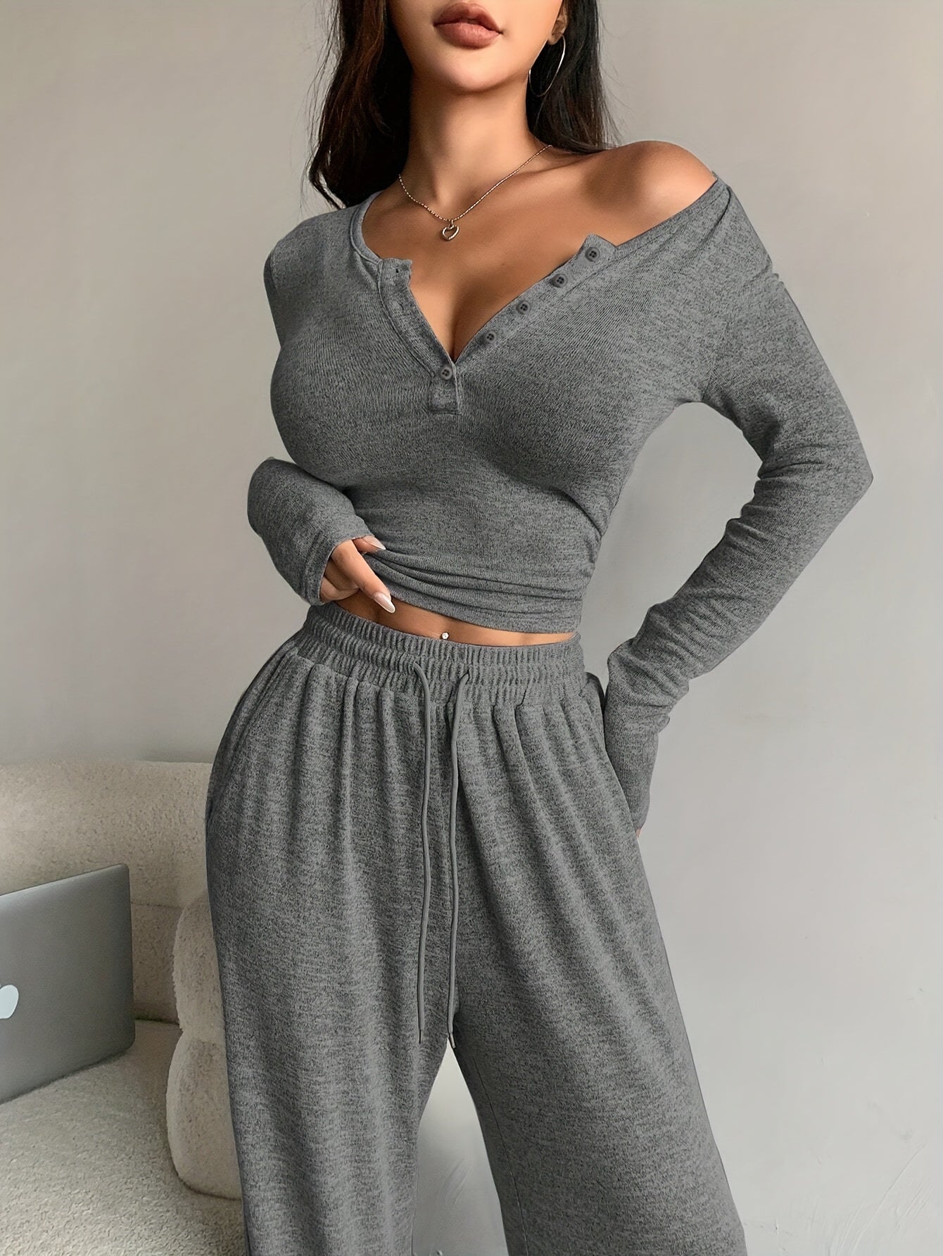 Women's Casual V-Neck Knit Pantsuit Set - Polyester Blend Long Sleeve Button-Top with Drawstring Pocket Pants, Solid Color Two-Piece Outfit for Fall/Winter