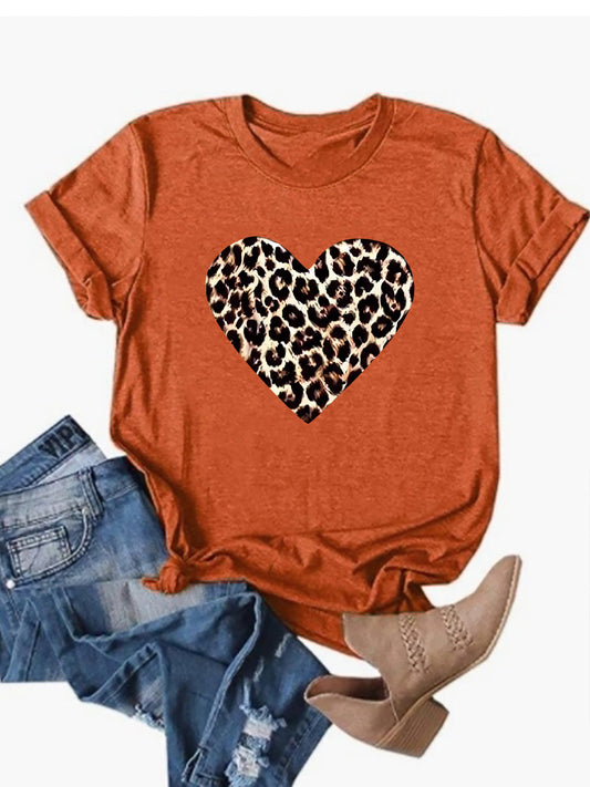 Fashionable Leopard Print T-shirt - Comfortable Crew Neck, Lightweight Short Sleeves - Perfect Summer Top for Women