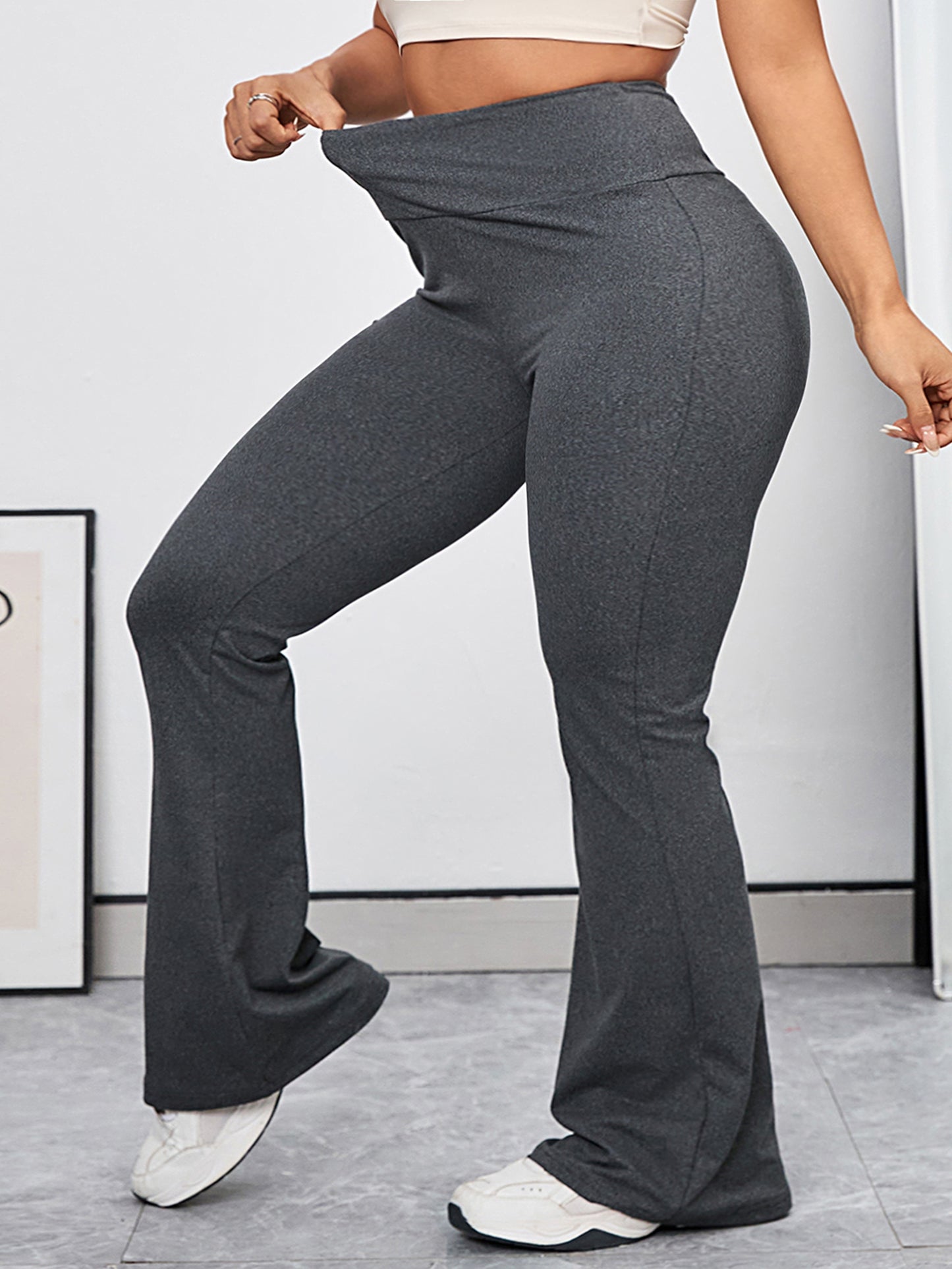 Plus Size High Waist Flared Yoga Pants - Ultra Stretchy, Moisture-Wicking, Comfortable Bootcut Sweatpants for Gym, Running, Workout, Outdoor, and Casual Wear - Perfect for Spring and Autumn Seasons