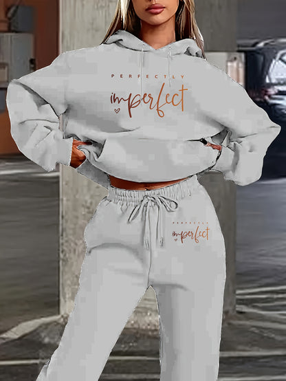 Conjunto informal de dos piezas de poliéster para estar por casa, sudadera con capucha de tejido de punto para otoño/invierno con bolsillo y pantalones con cordón, diseño con estampado de letras "Perfectly Imperfect"