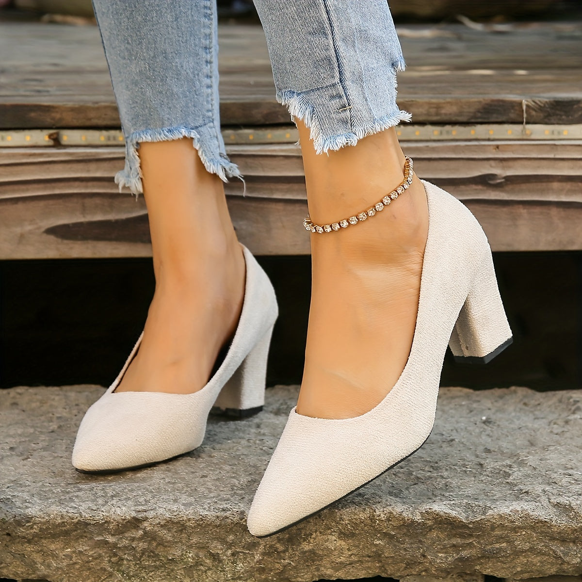 Elegant Breathable High-Block Heels with Pointed Toe: Perfect All-Season Comfort & Style