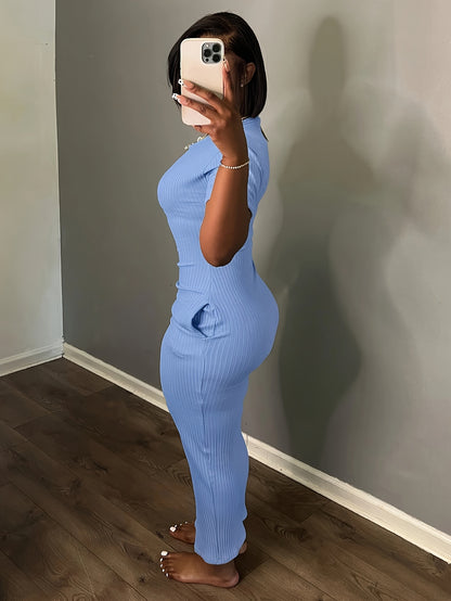 Plus Size Simple Chic Bodycon Crew Neck Dress with Pockets - Soft Slight Stretch Polyester Fabric, Machine Washable, Perfect for Summer and Spring - Casual Short Sleeve Womens Plus Size Clothing for Everyday Wear