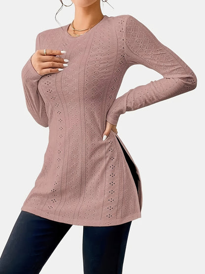 Elegante camiseta de manga larga con cuello redondo y ojales lisos de talla grande: camisetas de talla grande con detalle de abertura, ropa informal para las temporadas de primavera y otoño, ropa cómoda para mujeres con curvas