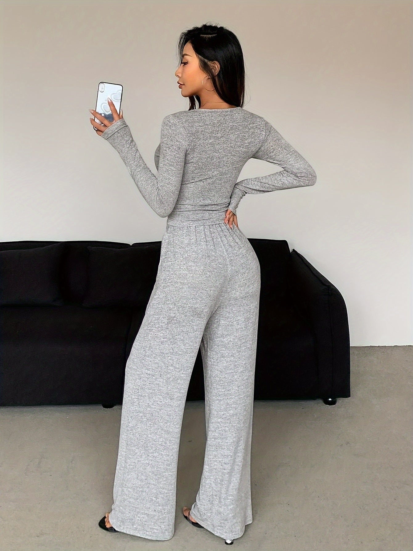 Women's Casual V-Neck Knit Pantsuit Set - Polyester Blend Long Sleeve Button-Top with Drawstring Pocket Pants, Solid Color Two-Piece Outfit for Fall/Winter