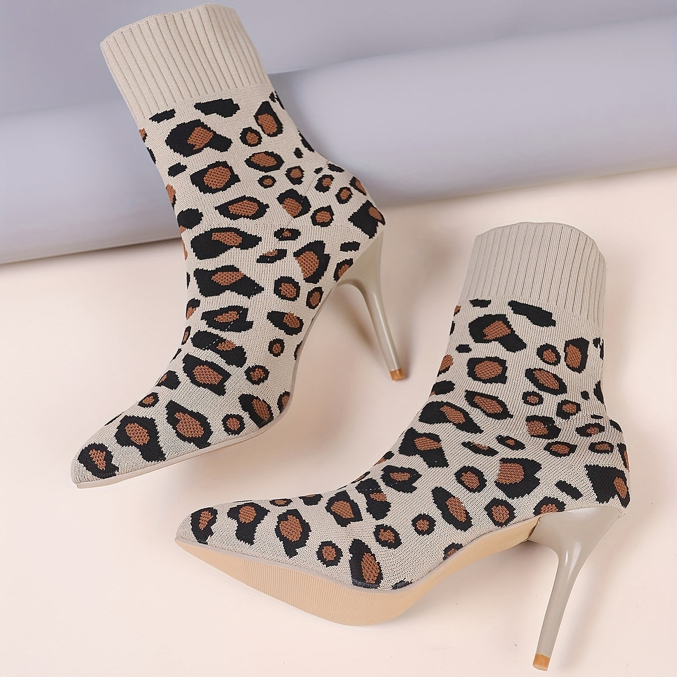 Botas tipo calcetín con estampado de leopardo para mujer, zapatos tipo calcetín antideslizantes con punta alta y tacón de aguja, zapatos versátiles y cómodos