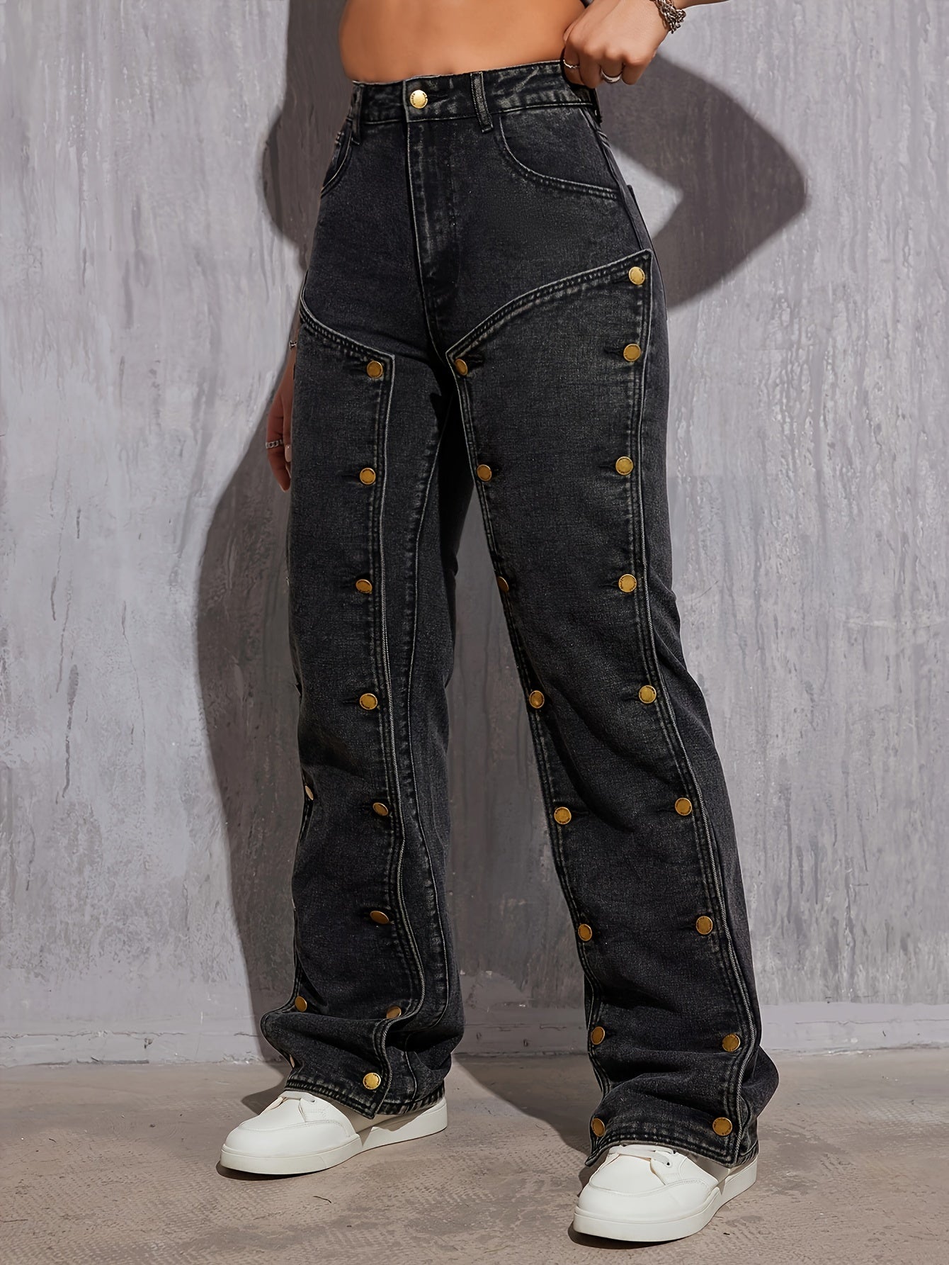 Plus size loose fit cargo denim pants with detachable buttons, hip hop streetwear design, relaxed fit, ideal for casual fashion.