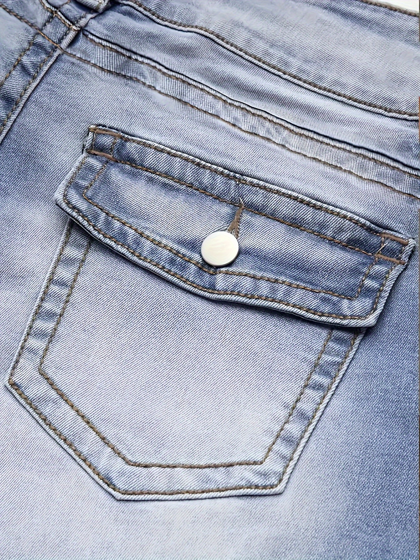 Close-up of the back pocket on Double Buttons Slim Fit Washed Blue Casual Style Zipper Button Closure Denim Pants for women