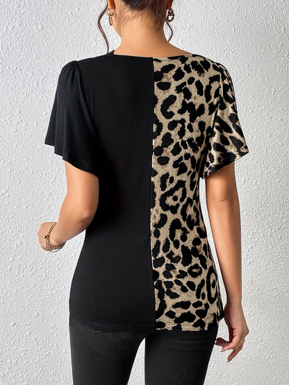 Camiseta con dobladillo fruncido y estampado de leopardo vibrante: camiseta informal de manga corta favorecedora