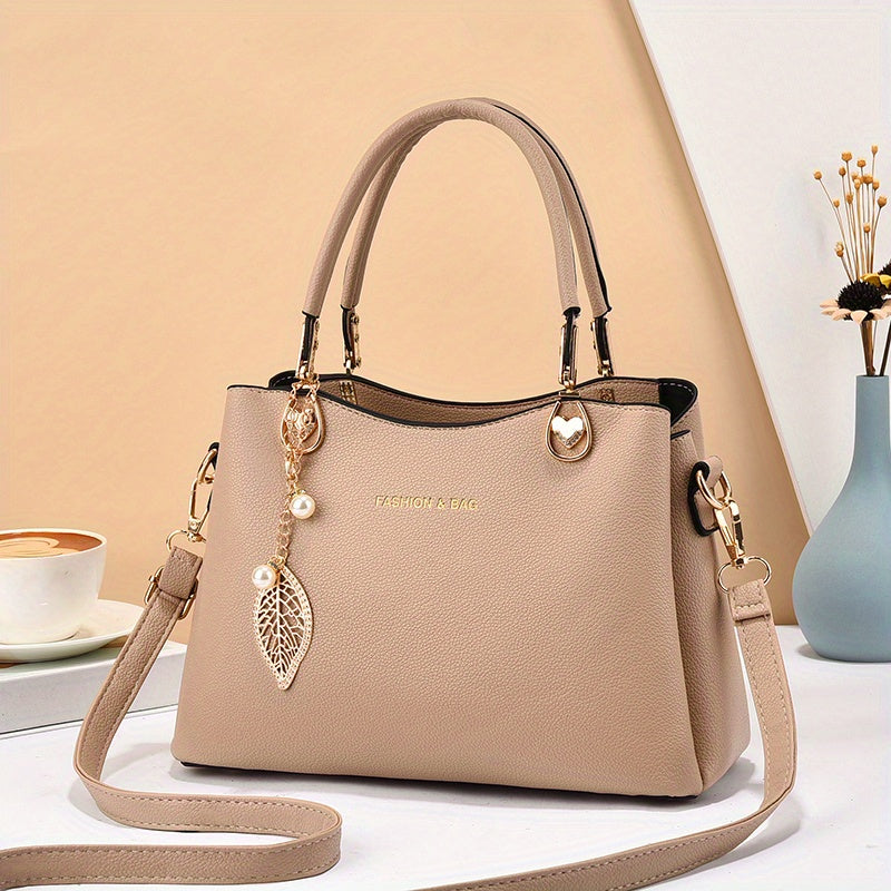 Elegant White Faux Leather Handbag for Women - Chic Fashion Shoulder Bag