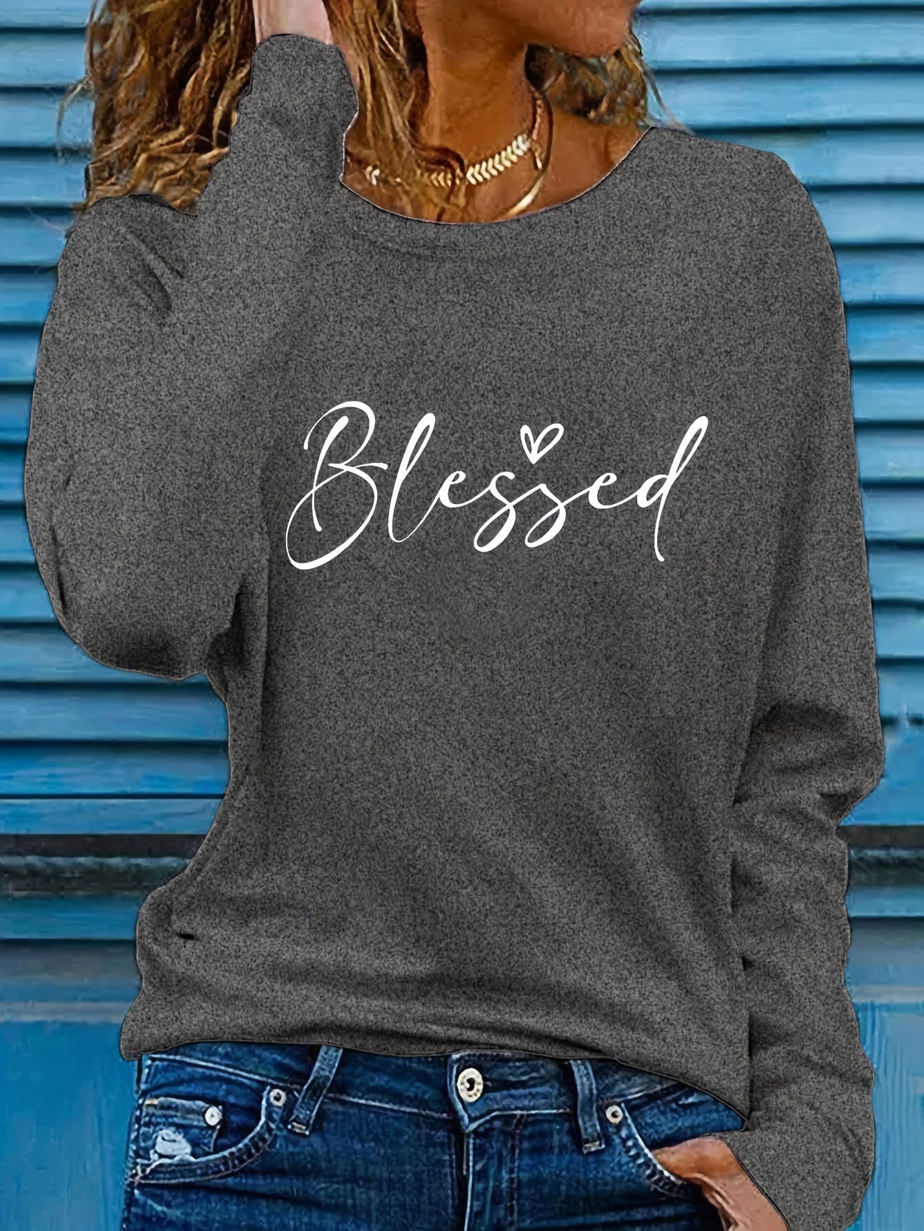 Camiseta de cuello redondo Blessed, camiseta informal de manga larga