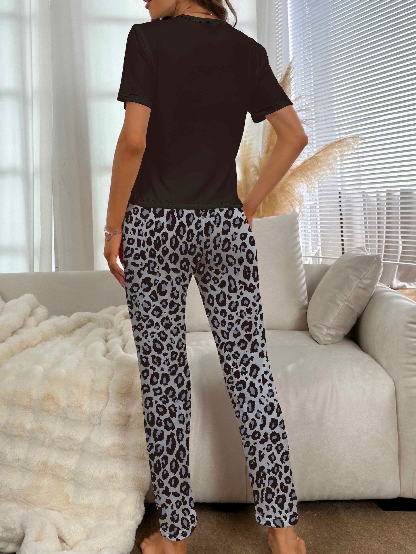 Cozy Leopard Heart Print Pajama Set - LuxyXO