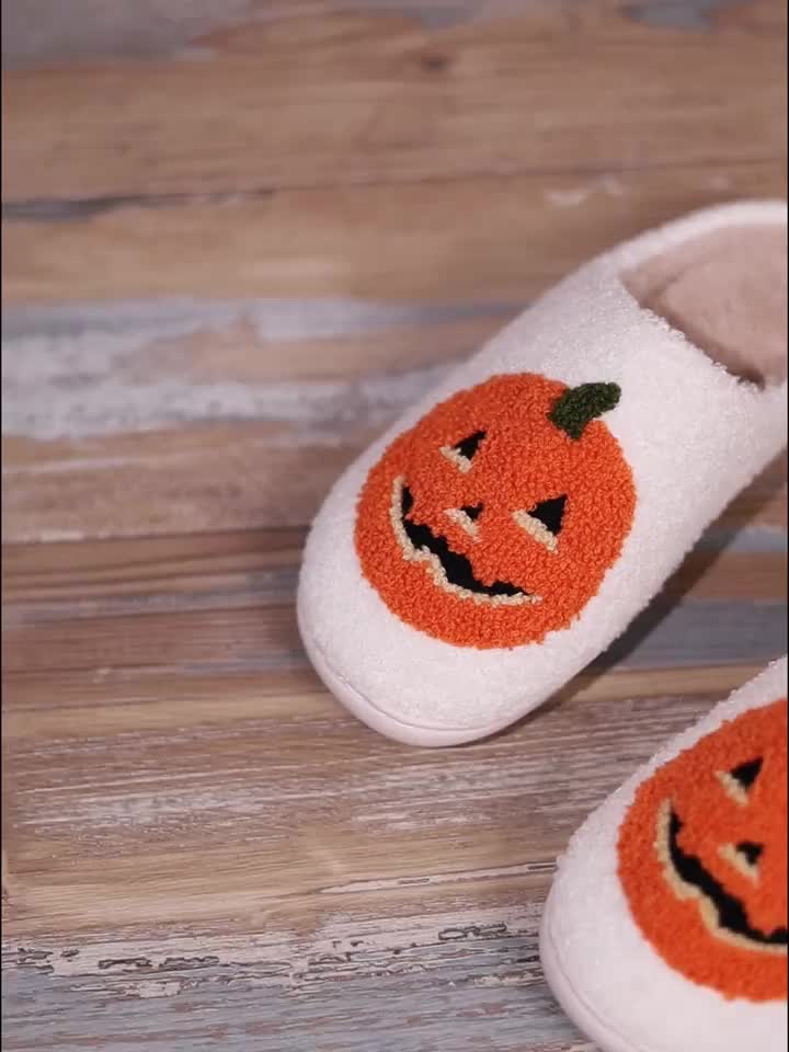 Cozy Halloween Cartoon Pumpkin House Slippers