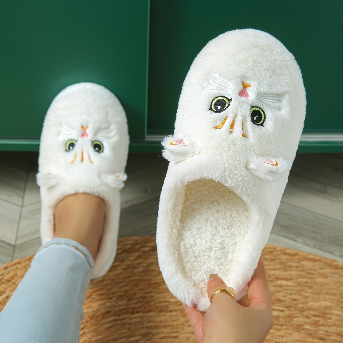 Cozy Cartoon Cat Plush Slippers for Women - LuxyXO