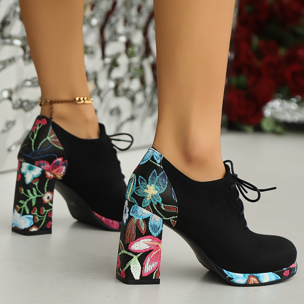 Impresionantes botines de tacón alto con estampado floral: con cordones, tacón de bloque, plataforma versátil con diseño elegante, ajuste cómodo y suela duradera para diversas ocasiones