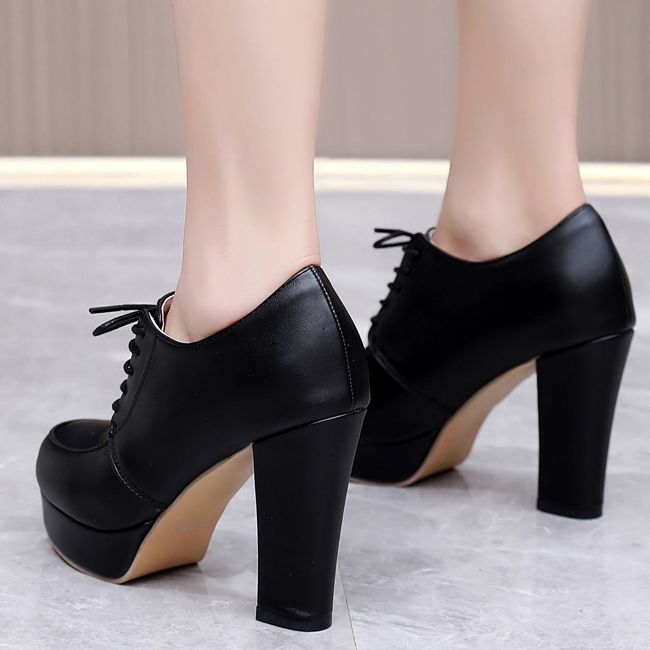 Womens Stylish Block Heel Ankle Boots - Rich Solid Hue, Elevated Platform, Chic Lace-Up Design - Versatile Dress Pumps for All-Occasions