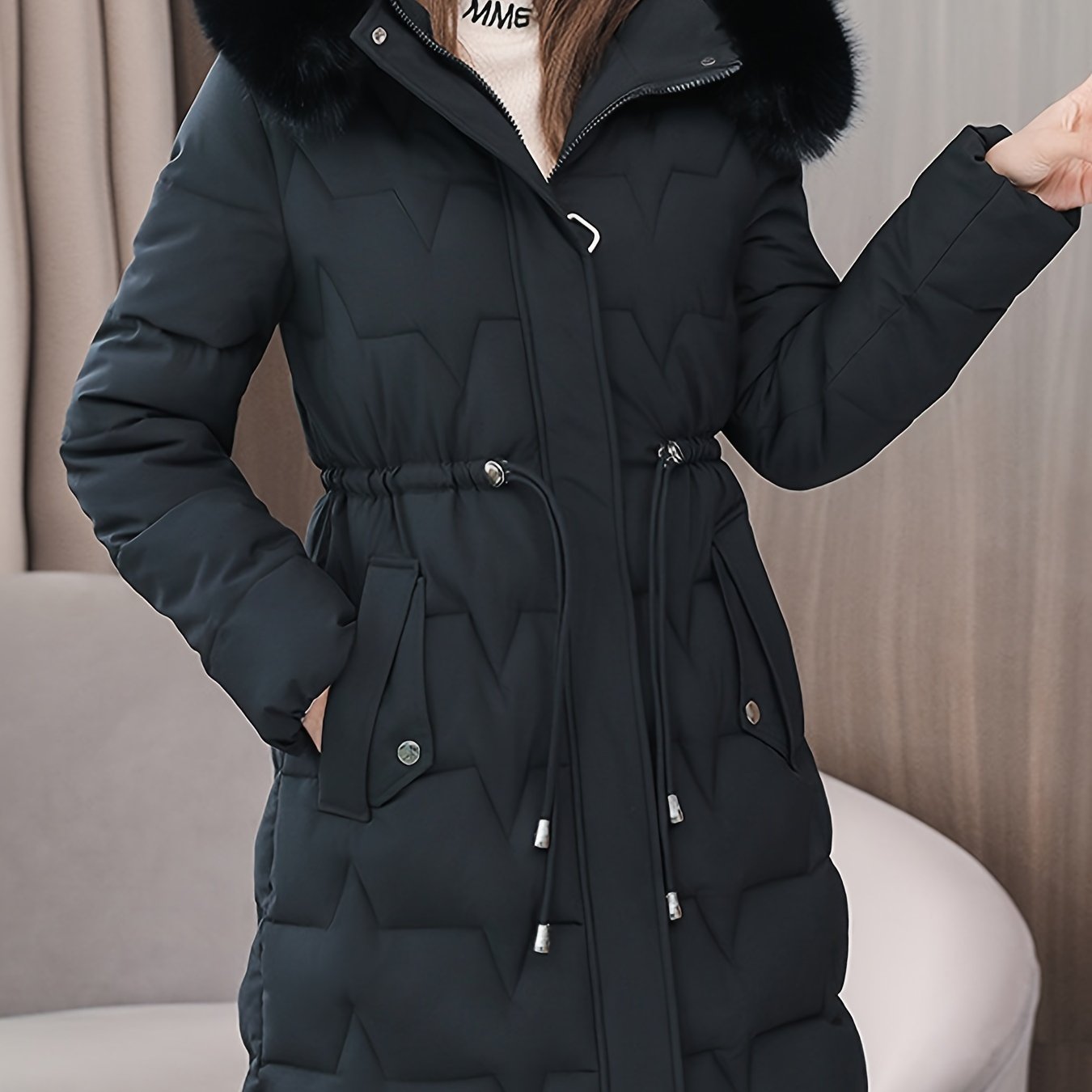 Elegant Women's Winter Coat with Detachable Hood - Long, Warm Puffer Jacket with Faux Fur Trim & Drawstring Waist